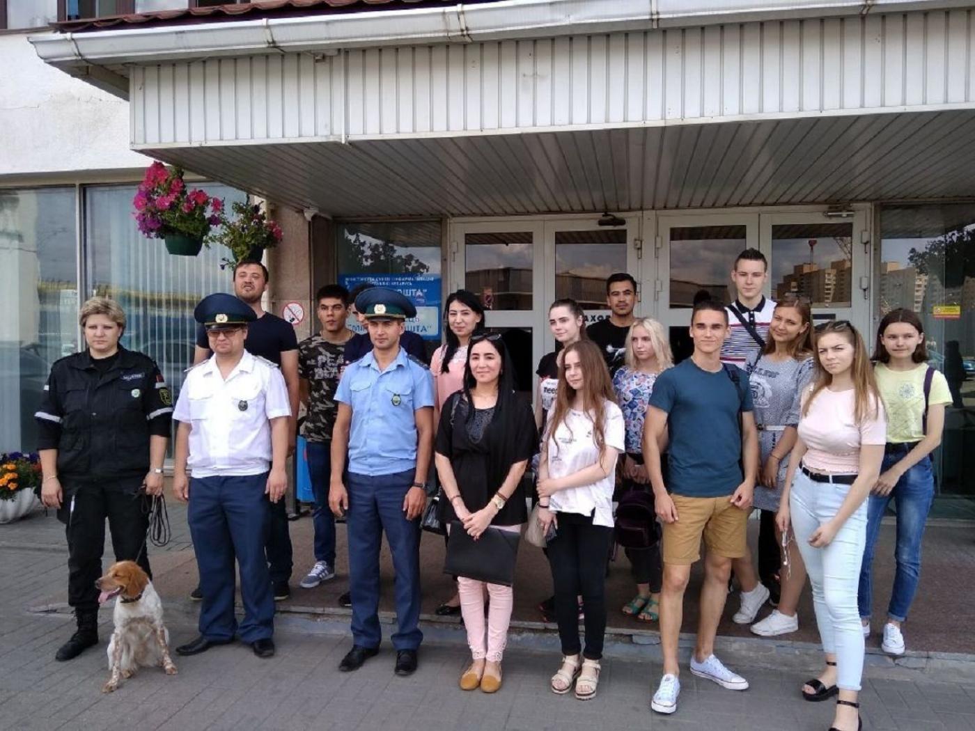 Профориентационная экскурсия в отдел таможенного контроля и операций № 2 Минской региональной таможни